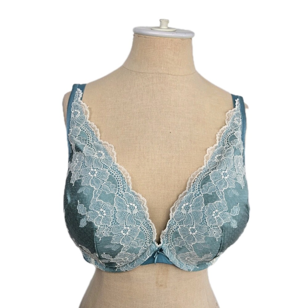 Cacique Womens Lace Smooth Satin Boost Plunge Bra Size 40D Blue Underwire